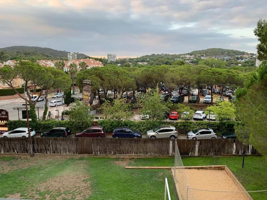 Amplio Apartamento Con Piscina Al Lado De La Playa Platja d'Aro Luaran gambar